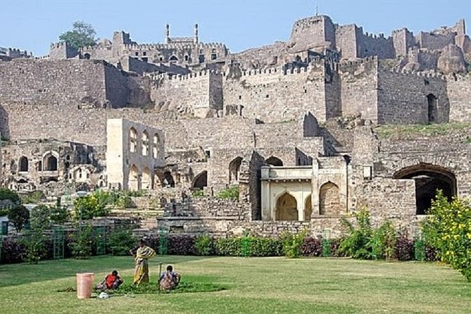 Full day guided tour of Hyderabad - Laad Bazaar shopping for pearls and bangles