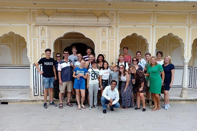Full-Day Jaipur City Sightseeing Private Tour - Amer (Amber Fort): the hill-fort start that sets the tone