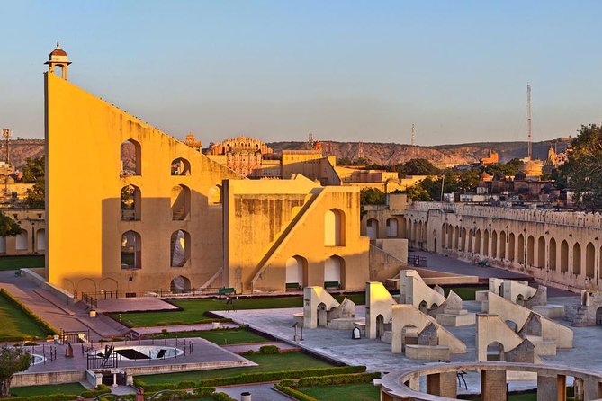 Full-day Jaipur Private Sightseeing Tour by Car with Guide - Key Points You’ll Care About on This Jaipur Private Tour