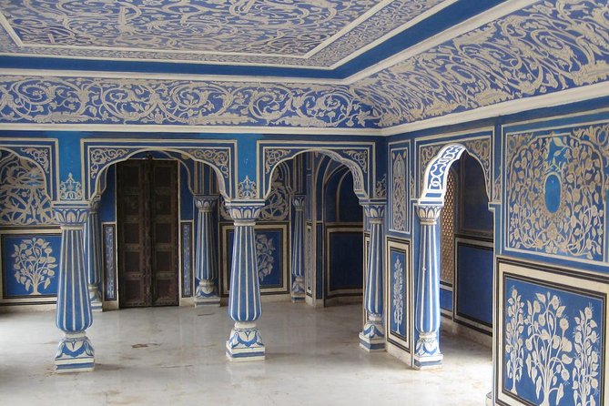 Full-day Jaipur Private Sightseeing Tour by Car with Guide - Patrika Gate: The Easy Finish for Photos and a Fresh Exit