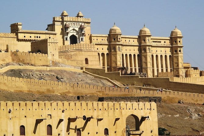 Full Day Jaipur Sightseeing Tour By Tuk Tuk - Panna Meena ka Kund: a stepwell that’s all symmetry