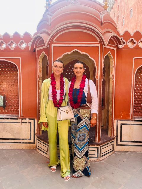 Full day Jaipur sightseeing tour by tuk tuk. - Gaitor Ki Chhatriyan: where the “walk” time matters