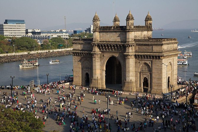 Full Day Mumbai Sightseeing Tour with Dharavi Slum - Dhobi Ghat, Mani Bhavan, Marine Drive, and other major Mumbai stops