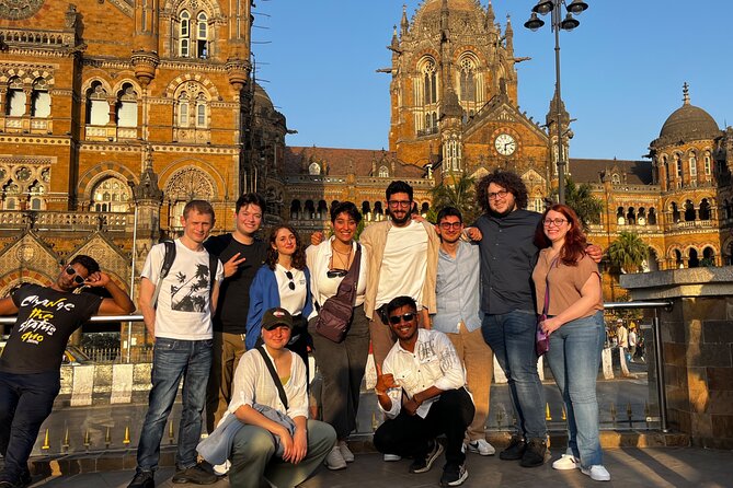 Full Day Mumbai Sightseeing With Elephanta Caves Private Tour - Gateway of India and Flora Fountain, the harbor story in two stops