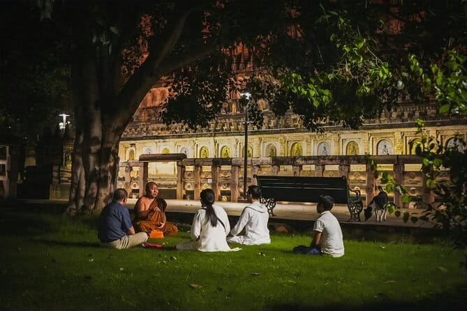 Full-Day Private Bodh Gaya Spirituality Tour from Varanasi - First pickup out of Varanasi: the early start and the road reality