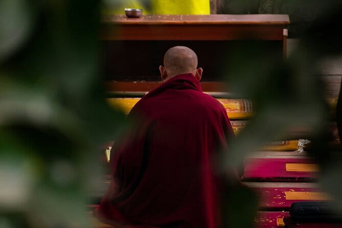 Full-Day Private Bodh Gaya Spirituality Tour from Varanasi - Lunch at Nirvana The Veg Cafe: plan for your own recharge