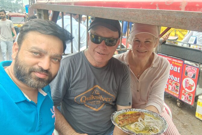 Full Day Private Guided Delhi City tour by Car with Guide - Pickup, Car Comfort, and How the Day Stays Under Control