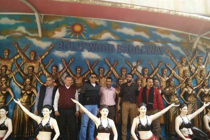 Full-Day Private Slum and Bollywood Tour with DANCE. - Key highlights to know before you go