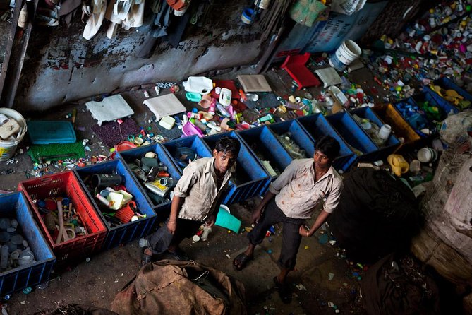 Full-Day Private Slum and Bollywood Tour with DANCE. - Bandstand Promenade star-home drive: quick views, big names