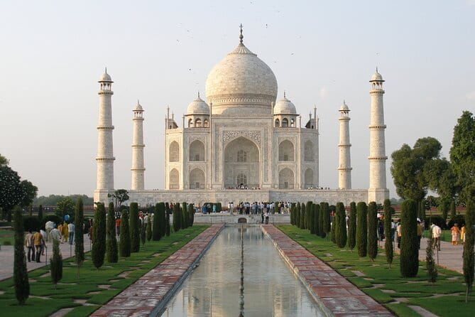 Full-Day Private Taj Mahal and Agra Fort Tour by Car from Delhi - Agra Fort in one focused hour (and why Akbar matters)