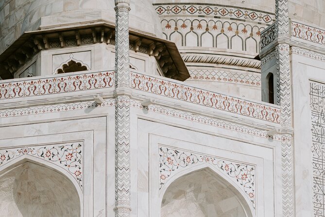 Full Day Private Tour to Taj Mahal and Agra Fort from Delhi - A private Taj Mahal and Agra Fort day from Delhi, without the headache