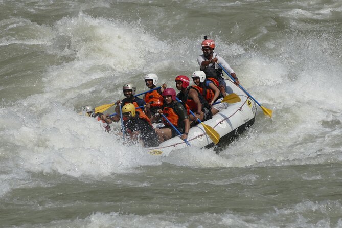 Full Day Rafting in Rishikesh - 35KM - On the river for hours: how 35km rafting changes the day