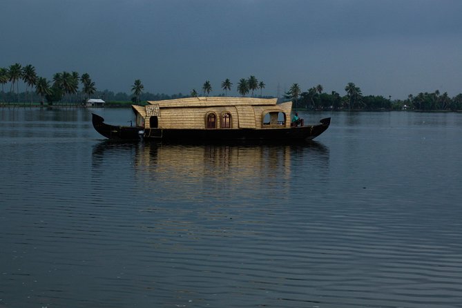 Glimpses of Kerala in 6 days Private Tour with Sanguine Holidays - How a 6-day private Kerala route stays practical