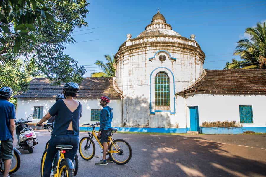Goa: Old Goa and Divar Island E-Bike Tour with Snacks - The Mandovi River ferry ride that flips the day from monuments to villages