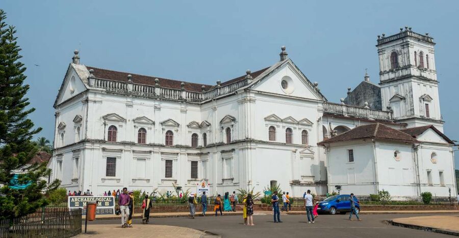 Goa Shore excursions : All inclusive Small Group tour - St. Cajetan Church, Then Bom Jesus for Portugal Meets Jesuit Goa