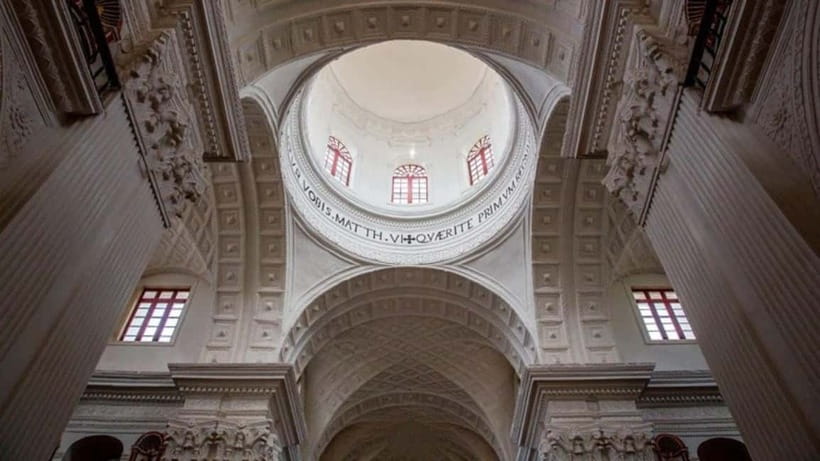 Goa Shore Excursions: Highlights of Goa - Old Goa churches: Bom Jesus, Se Cathedral, St. Cajetan