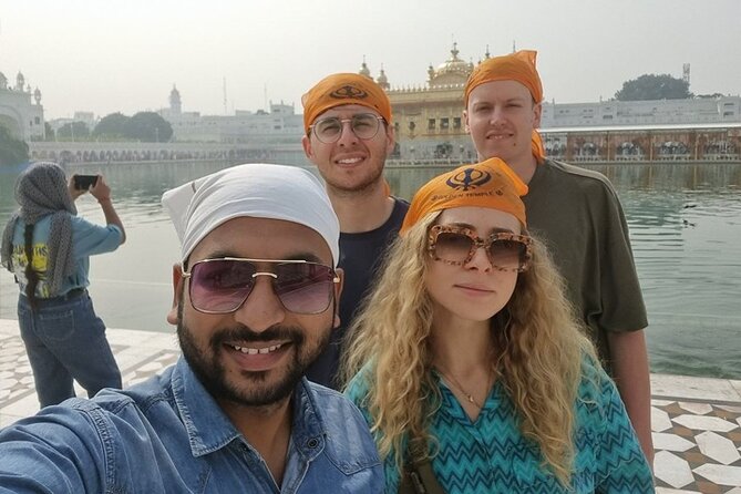 Golden Temple and Jallianwala Bagh Guided Tour - Stop 1: Jallianwala Bagh and the weight of 1919