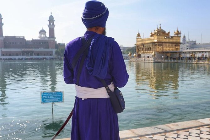Golden Temple and Jallianwala Bagh Guided Tour - Stop 2: Heritage Street, where Sikhism enters the story of Amritsar