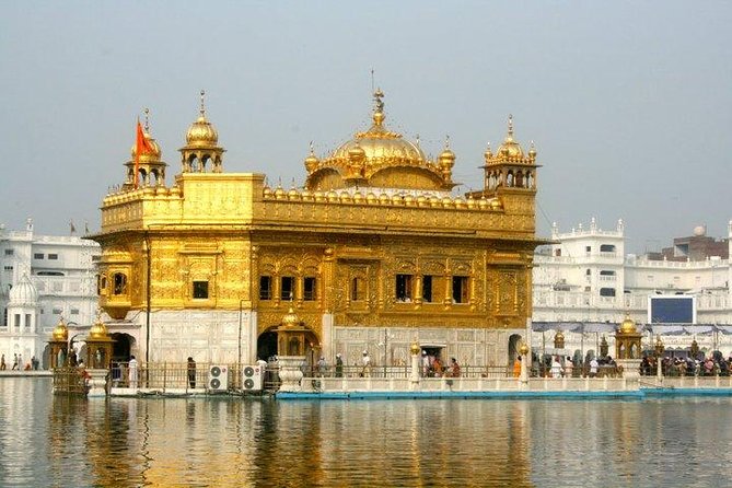 Golden Temple and Wagah Border Private Tour with Punjabi Lunch - Golden Temple (Harmandir Sahib): what to expect and how to make it count