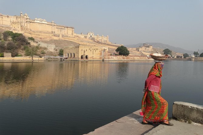 Golden Triangle 6 Days Tour from New Delhi - Delhi Highlights: Qutub Minar, Lotus Temple, and Jama Masjid