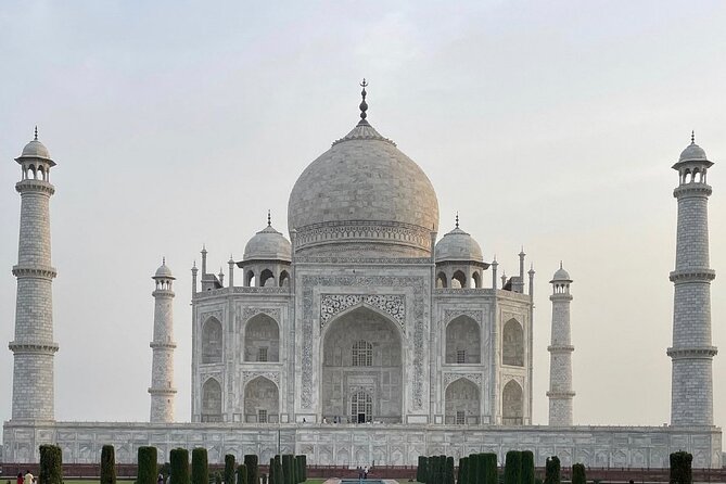 Golden Triangle Agra Jaipur with Namaste Private Driver India - Day 3 to Jaipur: road trip break stops and two major Jaipur sights