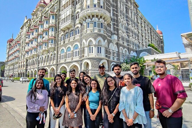 Group Guided Walking Tour in Fort and Colaba - Gateway of India and Taj Mahal Palace Hotel: how to end with a real wow