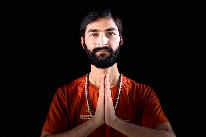 GROUP YOGA CLASS - BEGINNER / ADVANCED - Sunrise Yoga with Ayush in Varanasi - Meeting at Dashashwamedh Ghat and finding your way
