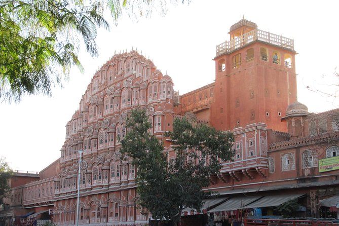 Guided 2-Day Jaipur Tour from Delhi by Car - Day 2 Start: Hawa Mahal for a Quick, Iconic Photo Moment