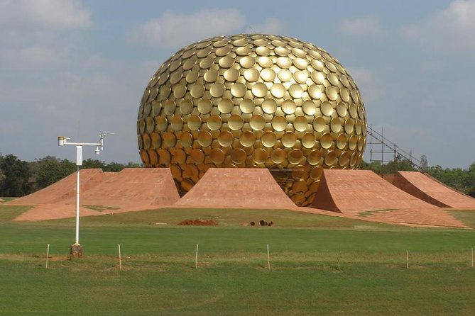 Guided City Tour in Pondicherry with complimentary refreshments - The French and Gothic church stops: Our Lady of Angels and the Sacred Heart Basilica