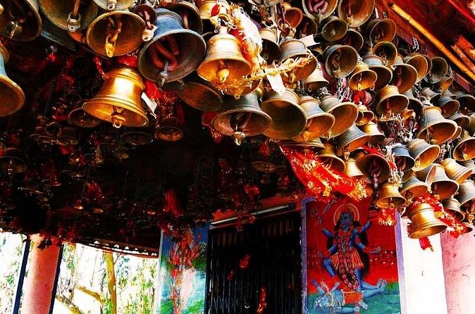 Guided Day Hike to Guna Devi Temple from Mcleodganj - Reaching Shri Guna Devi Mandir, the quiet part of the day