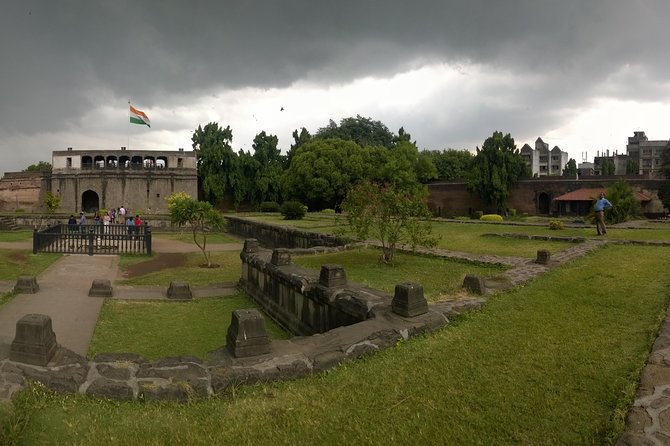 Guided Highlights of Pune Car Tour with a local (4 Hrs Sightseeing in AC Car) - A smooth four-hour plan through Pune’s big-name landmarks