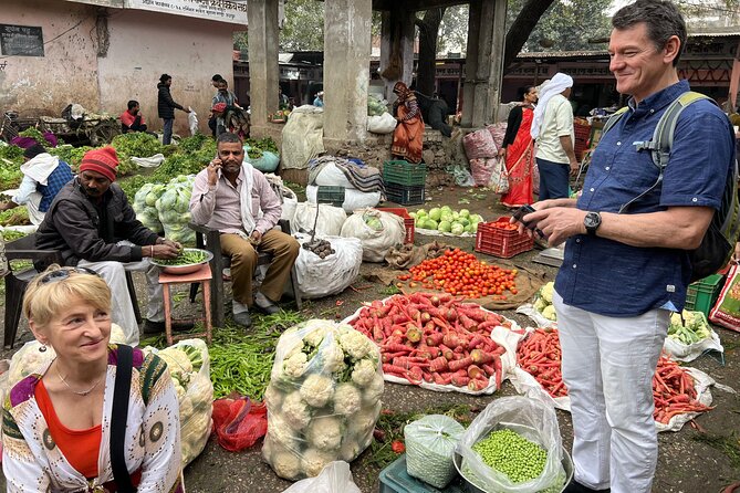 Guided Jaipur Heritage & Food Walk with Shopping - Badi Chaupar and Wind View Café: old-town shopping and Hawa Mahal framing