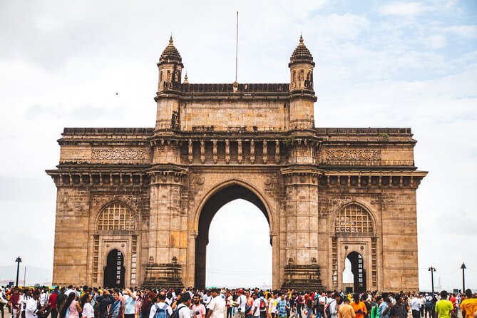 Guided Mumbai Sightseeing Tour With Pickup - Tips for making the most of an 8 hour private day