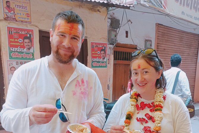 Heritage Walking Tour in Varanasi - Kashi Vishwanath Temple: Shiva, Tight Lanes, and Big Meaning