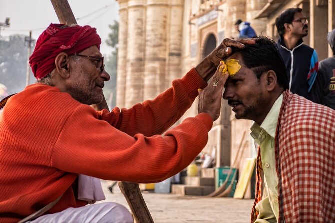 Hidden Secrets of Varanasi: Vibrant Tradition (Guided Tour) - Price and what $24.55 actually buys you in Varanasi