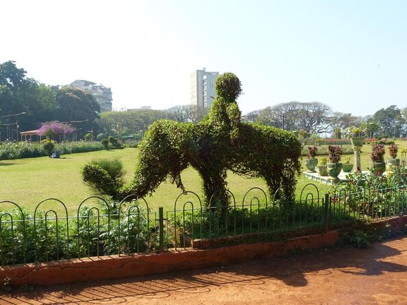 Highlights of South Mumbai Guided Private Tour in AC Vehicle - Key reasons this South Mumbai tour works well