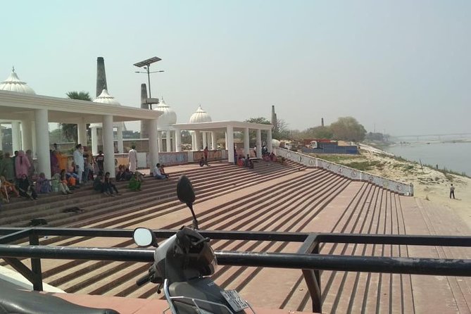 Historic Gurudwara Tour of Patna - Kangan Ghat and Bal Leela Sahib, best done on foot