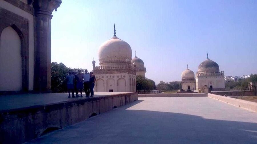Hyderabad: Golconda Fort and Qutub Shahi Tombs Half-Day Tour - Private pickup, a 5 to 6 hour rhythm, and how the day actually flows