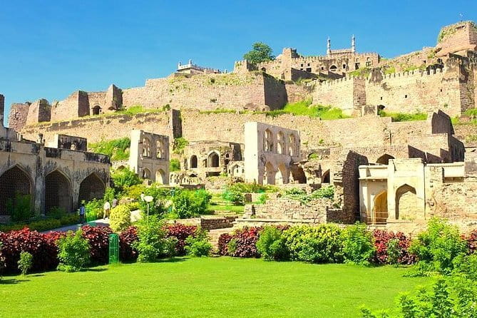 Hyderabad : Old City Walking Tour, Captivates 400+ Years History - Pathergatti Road and Char Kaman: When “Four Gates” Means Power