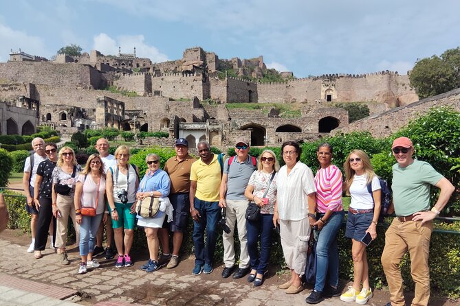 Hyderabad: Private Guided Tour of Golconda Fort, Royal Necropolis - Key highlights to look for