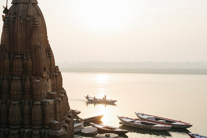 Immerse yourself in Varanasi's essence. 2 Days Tour - Manikarnika Ghat: the cremation rituals and how to watch respectfully