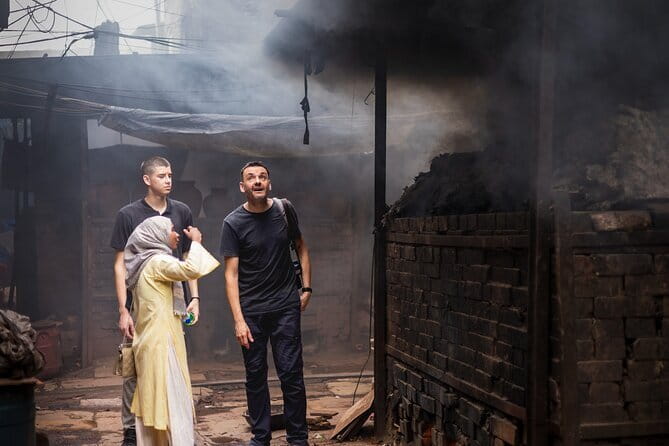 Inside Dharavi: A Unique Slum Tour with an Local Guide - Schools and community centers: the part many tours miss