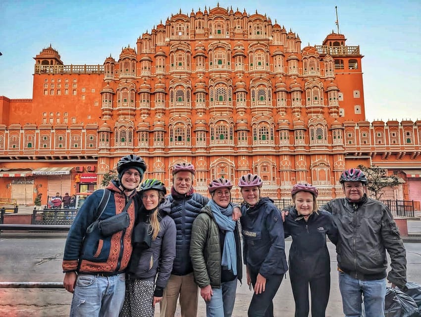 Jaipur: 3-Hour Morning Bike Tour of Jaipur Old City - Getting set up fast at Le Tour De India