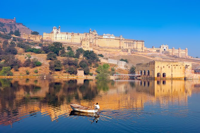 Jaipur Amer Fort, Jal Mahal & Stepwell Private Half-Day Tour - Jaigarh Fort Panoramas and the Jaivana Cannon Spot