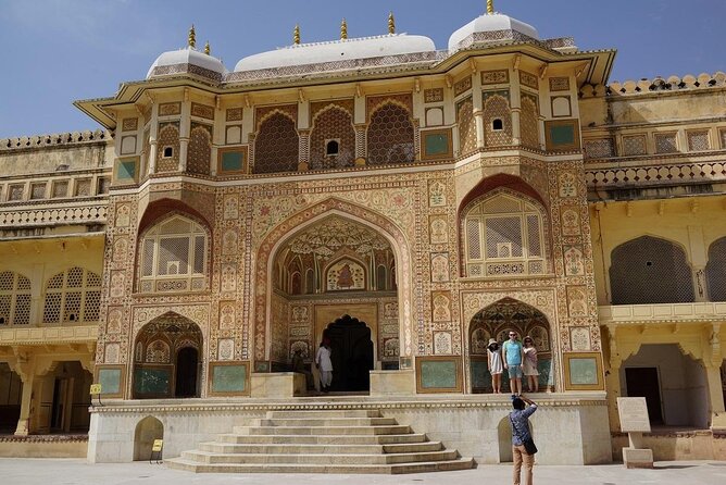Jaipur City Tour by Private Car With English Speaking Driver - The driver and the optional guide, how language support changes the day