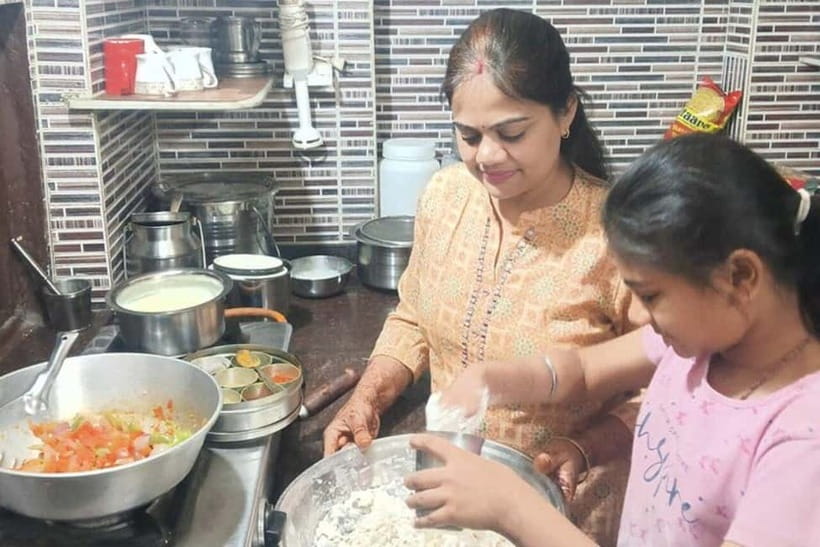 Jaipur: Cooking Class with a Local Family - Inside the kitchen: how the class runs step-by-step