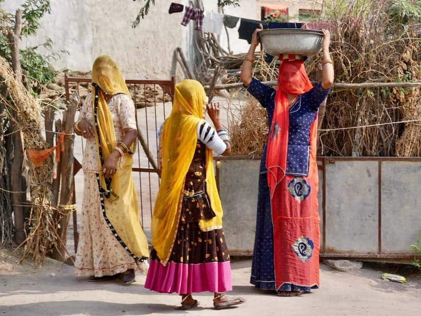 Jaipur: Cultural Tour with Artisan Craft Experiences - Henna Tattoo Session: Intricate Designs and a Calming Pace