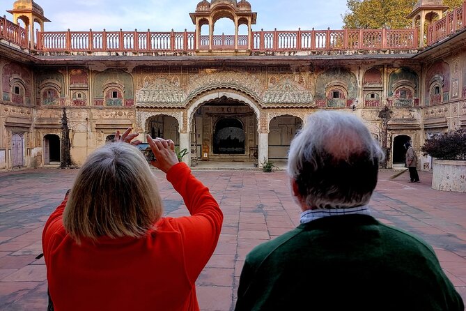 "Jaipur Cultural Walk: Explore life behind the pink walls" - Chhoti Chaupar: tea warmth, then alleyway incense shopping