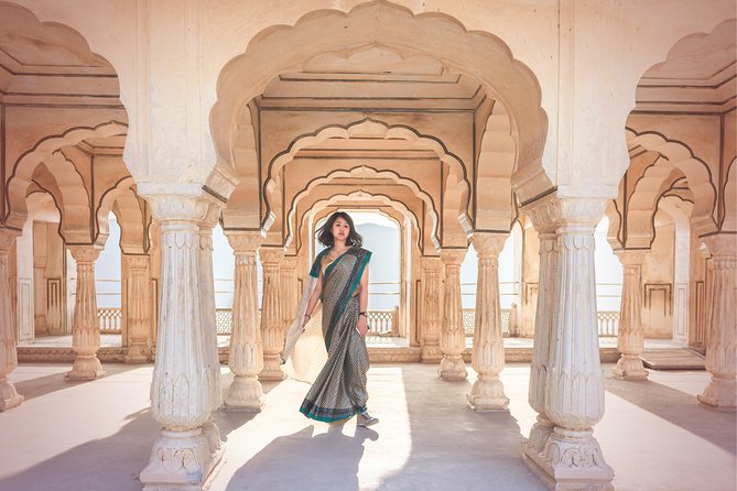 Jaipur Day Trip from Delhi by Car or Train – All Inclusive - Hawa Mahal and City Palace: Two Icons, One Story