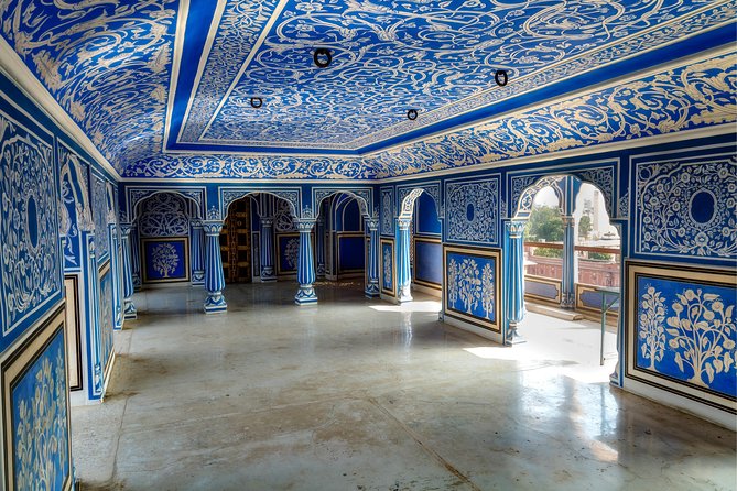 Jaipur Day Trip from Delhi by Car or Train – All Inclusive - Jaipur Food Time: A Short Break You Can Actually Use